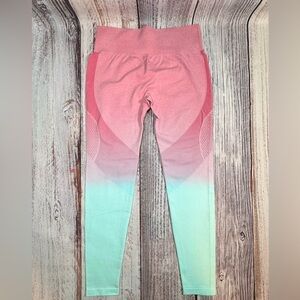 Gradient Pink and Blue Womens Leggings Butt-Enhancing Rouching Size Large